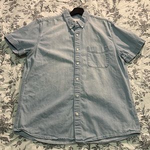American Eagle Men’s Short Sleeve Denim Shirt